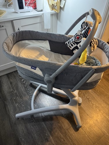 Chicco baby hug 4in1 crib - baby,